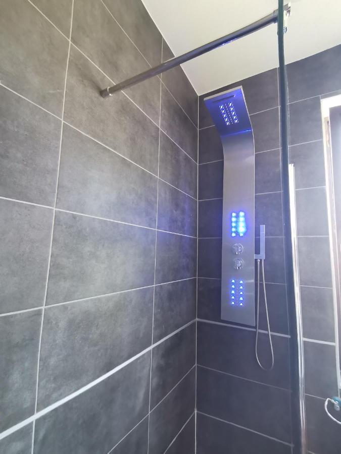 Hotel Gruener Baum - Hotel Im Murgtal, Schwarzwald Weisenbach Eksteriør billede