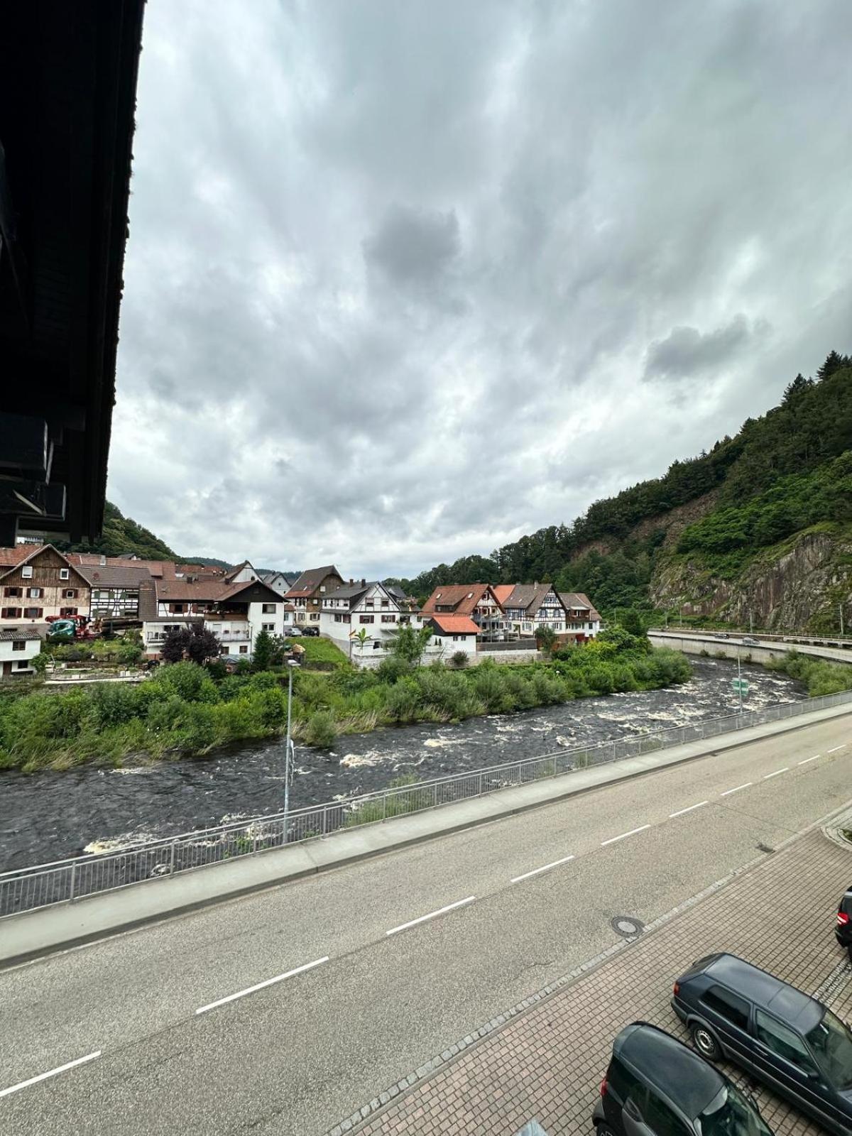 Hotel Gruener Baum - Hotel Im Murgtal, Schwarzwald Weisenbach Eksteriør billede