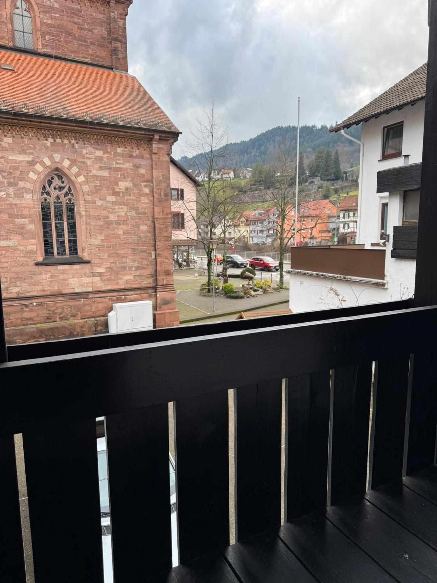 Hotel Gruener Baum - Hotel Im Murgtal, Schwarzwald Weisenbach Eksteriør billede