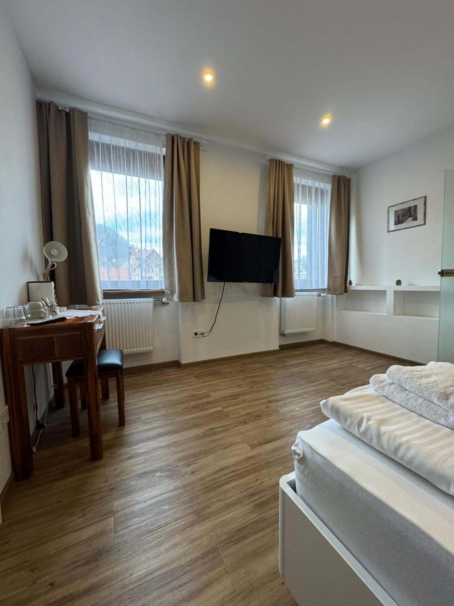 Hotel Gruener Baum - Hotel Im Murgtal, Schwarzwald Weisenbach Eksteriør billede